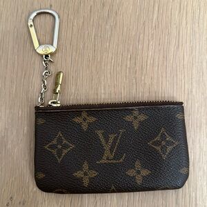 Louis Vuitton Key Chain & Card Holder